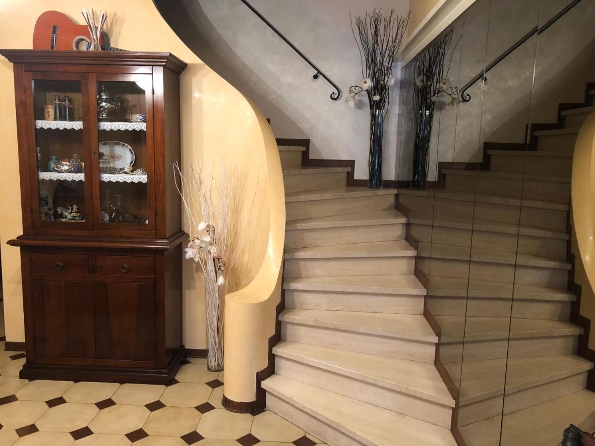 Villa Casa Ceragioli Viareggio Exterior foto